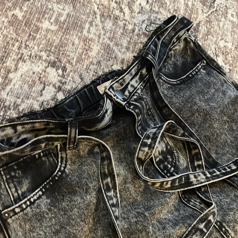 Black denim wash jeans skirt women’s size large knee length - Picture 3 of 6